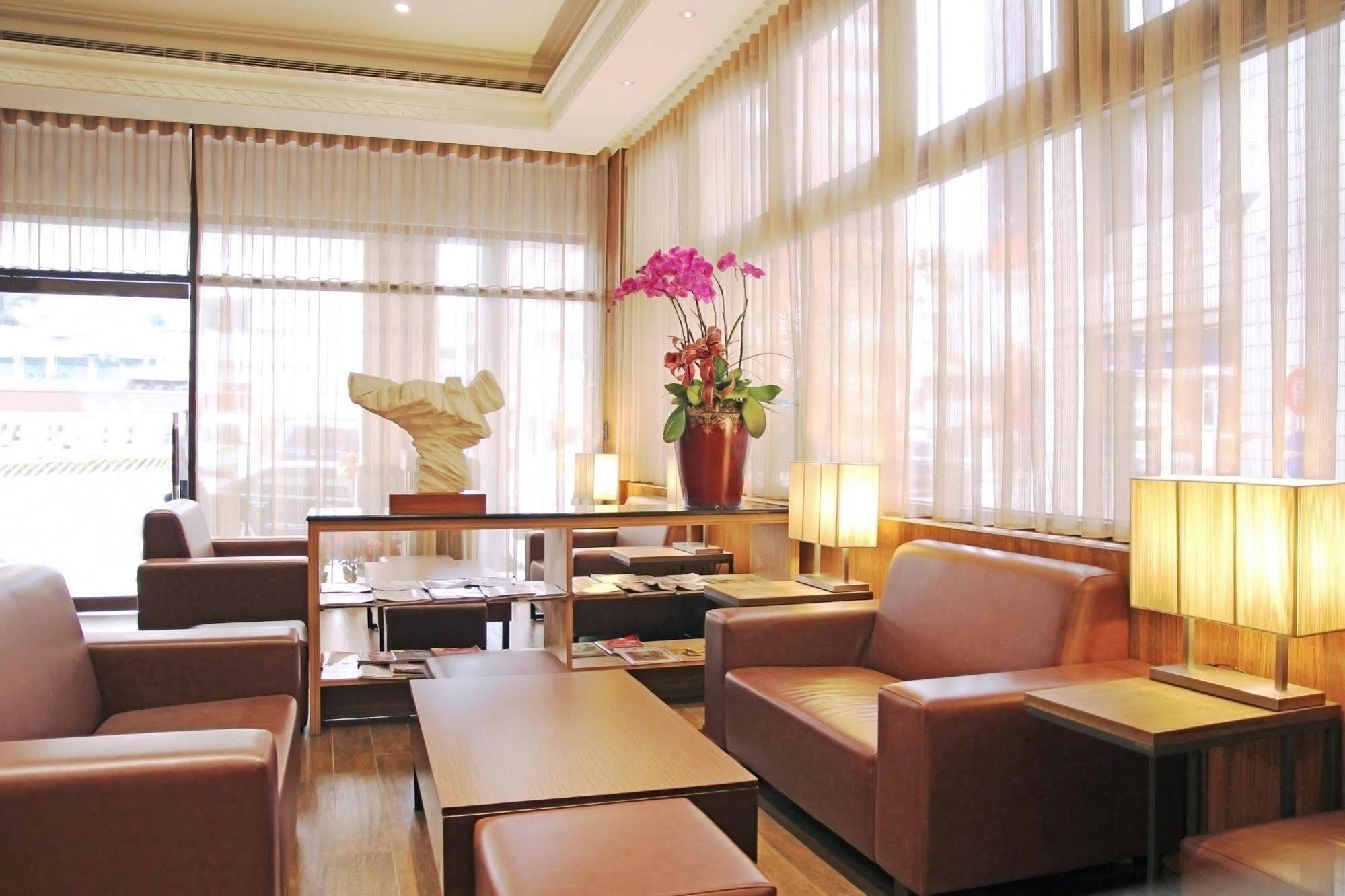 Hej Taipei Arena Hotel Екстериор снимка